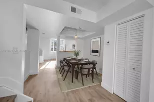 390 NW 86th Ct, Miami, FL 33126 - Photo 6