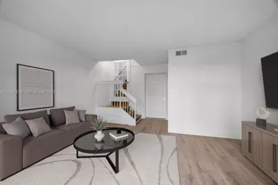 390 NW 86th Ct #803, Miami, FL 33126 - Photo 8