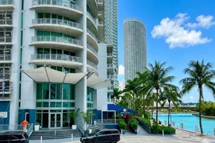 690 SW 1st Ct, Miami, FL 33130 - Photo 2