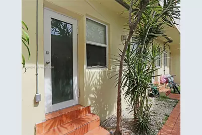 6831 Abbott Ave #3, Miami Beach, FL 33141 - Photo 10