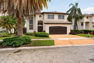 15615 SW 95th Ln, Miami, FL 33196 - Photo 2