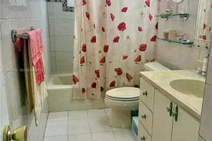 30 NW 87th Ave, Miami, FL 33172 - Photo 32
