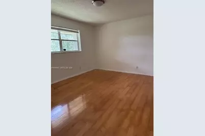 7900 S Colony Cir S #303, Tamarac, FL 33321 - Photo 6