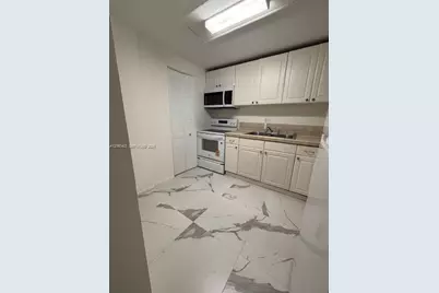 7900 S Colony Cir S #303, Tamarac, FL 33321 - Photo 2