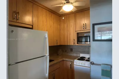 851 Atlantic Shores Blvd #119, Hallandale Beach, FL 33009 - Photo 4