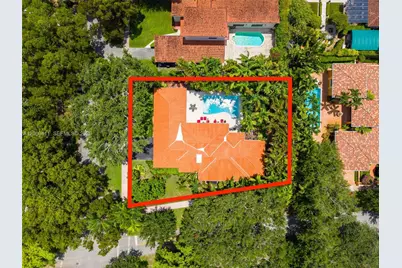 2301 N Greenway Dr, Coral Gables, FL 33134 - Photo 34