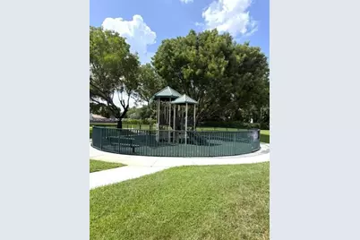 11612 NW 50th Ter #11612, Doral, FL 33178 - Photo 32