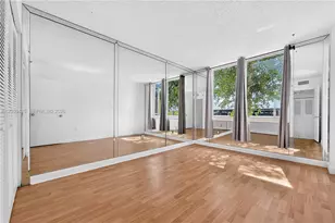 17890 W Dixie Hwy, North Miami Beach, FL 33160 - Photo 16