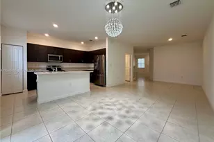 2685 SE 13th Ct, Homestead, FL 33035 - Photo 6