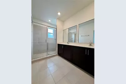 2685 SE 13th Ct, Homestead, FL 33035 - Photo 12
