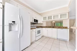 932 Kokomo Key Ln, Delray Beach, FL 33483 - Photo 6