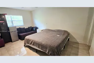 935 NE 149th St, Miami, FL 33161 - Photo 24