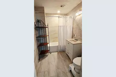 935 NE 149th St, Miami, FL 33161 - Photo 18