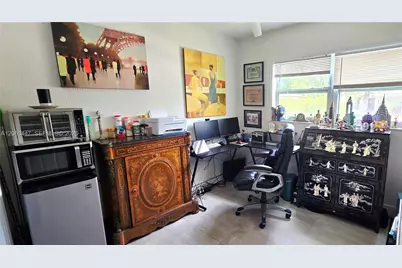935 NE 149th St, Miami, FL 33161 - Photo 22