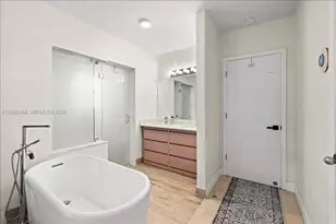 4344 S Douglas Rd, Miami, FL 33133 - Photo 36