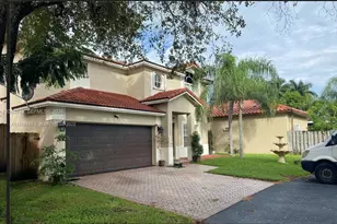 21514 SW 90th Ave, Cutler Bay, FL 33189 - Photo 1