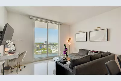 315 NE 3rd Ave #1908, Fort Lauderdale, FL 33301 - Photo 14