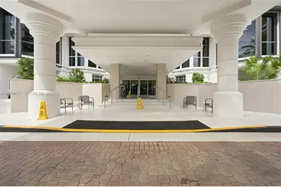 21205 Yacht Club Dr #1502, Aventura, FL 33180 - Photo 24
