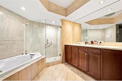 21205 Yacht Club Dr #1502, Aventura, FL 33180 - Photo 14