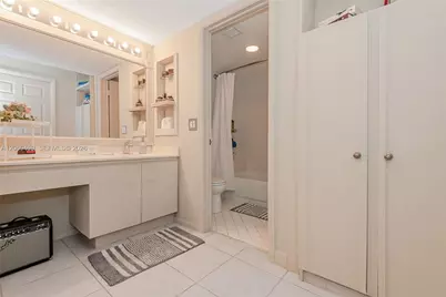 9204 S Chelsea Dr S, Plantation, FL 33324 - Photo 22
