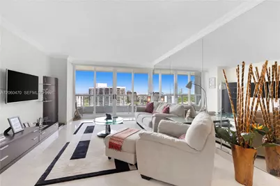 21055 Yacht Club Dr #1804, Aventura, FL 33180 - Photo 2