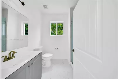 21101 SW 132nd Ct, Miami, FL 33177 - Photo 22