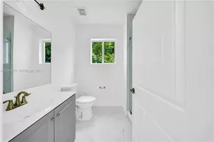 21101 SW 132nd Ct, Miami, FL 33177 - Photo 22