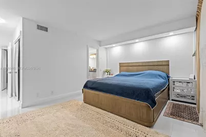 301 NE 14th Ave #207, Hallandale Beach, FL 33009 - Photo 16