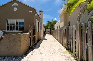 626 NE 4th Ct., Hallandale Beach, FL 33009 - Photo 4