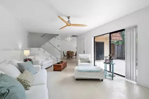 839 Blue Ridge Cir, West Palm Beach, FL 33409 - Photo 2
