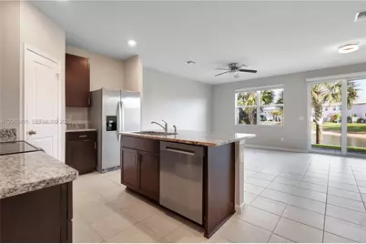 1761 Lindley St, West Palm Beach, FL 33407 - Photo 2