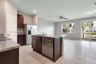 1761 Lindley St, West Palm Beach, FL 33407 - Photo 2