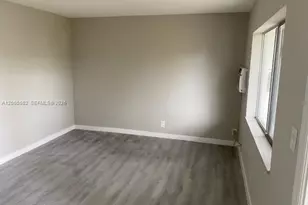 500 SE 22nd St, Fort Lauderdale, FL 33316 - Photo 2