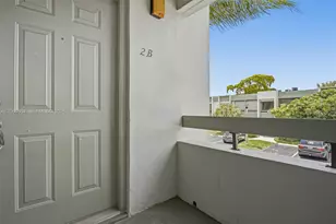 4054 N Pine Island Rd, Sunrise, FL 33351 - Photo 24
