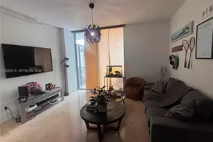 690 SW 1st Ct, Miami, FL 33130 - Photo 10
