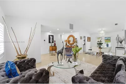 323 NW 136th Pl, Miami, FL 33182 - Photo 14