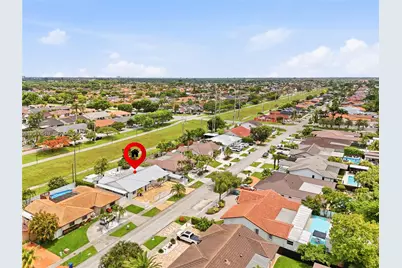 323 NW 136th Pl, Miami, FL 33182 - Photo 6