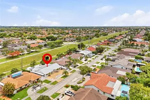 323 NW 136th Pl, Miami, FL 33182 - Photo 6
