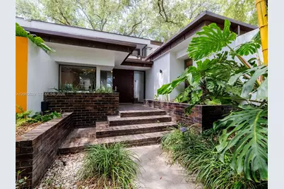 2250 NE 201st St #0, Miami, FL 33180 - Photo 4