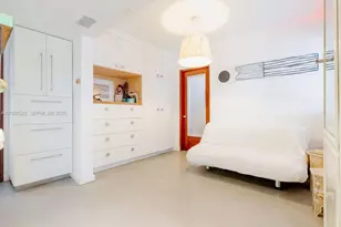 2250 NE 201st St, Miami, FL 33180 - Photo 38