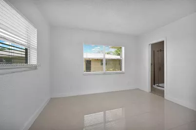 664 SW Kathy Ct, Margate, FL 33068 - Photo 18