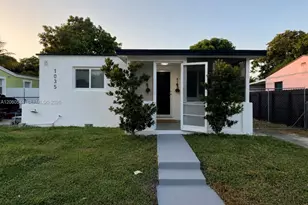 1035 Atlantic Ave, Opa-Locka, FL 33054 - Photo 1