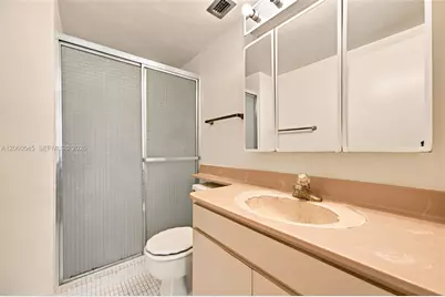 7441 Wayne Ave #10C, Miami Beach, FL 33141 - Photo 18