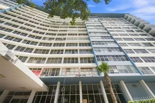 7441 Wayne Ave, Miami Beach, FL 33141 - Photo 2
