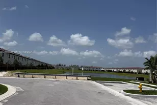 2664 SE 25th Rd, Homestead, FL 33035 - Photo 2
