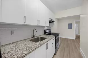 1720 Cleveland St, Hollywood, FL 33020 - Photo 2