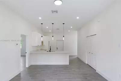708 Peacock Ave, Lehigh Acres, FL 33974 - Photo 4