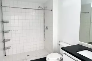 888 Biscayne Blvd, Miami, FL 33132 - Photo 16