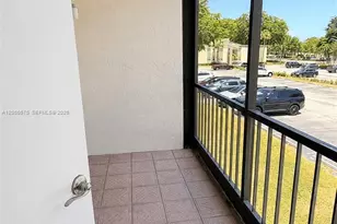 4168 NW 90th Ave, Coral Springs, FL 33065 - Photo 20