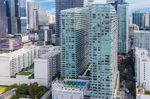 79 SW 12th St, Miami, FL 33130 - Photo 4